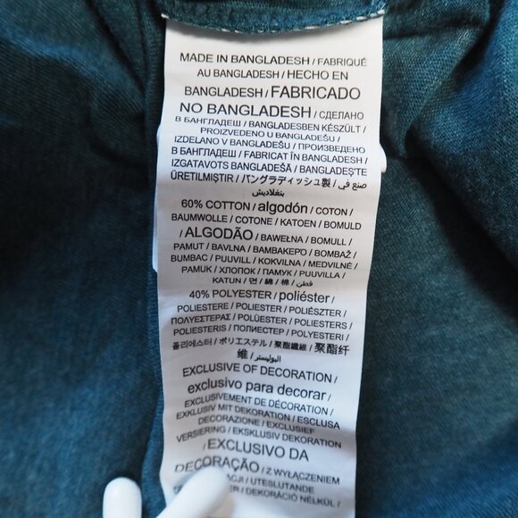 NFL Team Apparel Philadelphia Eagles V-Neck T-Shirt Size Women's L - Picture 5 of 6